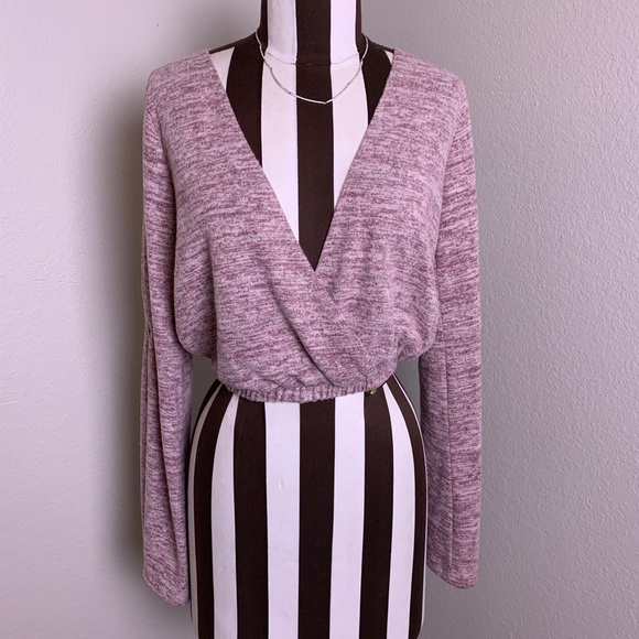 Forever 21 Sweaters - F21 Cropped Sweater